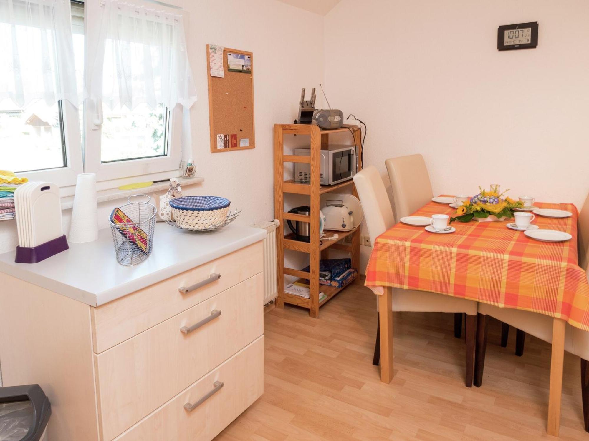 Cozy Apartment In Schwenningen With Garden 菲林根-施文宁根 外观 照片